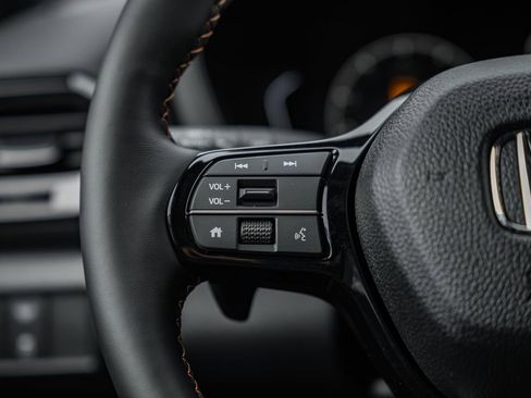 New 2025 Honda Pilot TrailSport image 31