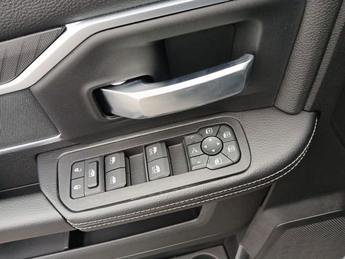 New 2026 RAM 3500 Big Horn AWD/4WD image 31