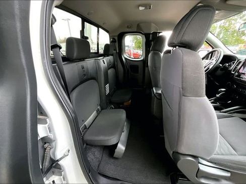 Certified 2024 Nissan Frontier SV w/ SV Convenience Package image 19