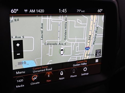 Used 2023 Jeep Renegade Latitude AWD/4WD image 29
