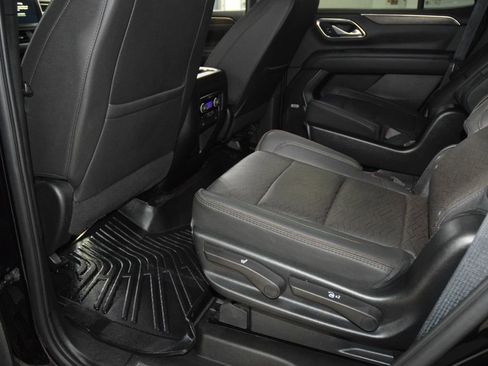 Used 2023 Chevrolet Tahoe High Country AWD/4WD image 41