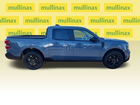 New 2026 Ford Maverick Lariat w/ Black Appearance Package image 2