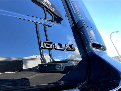 New 2026 Cadillac Escalade Platinum Sport image 16