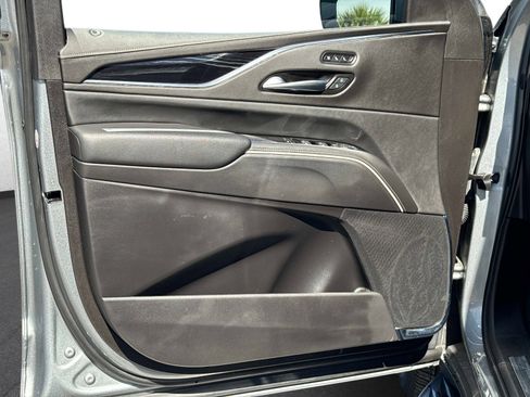 Used 2024 Cadillac Escalade Sport RWD image 20