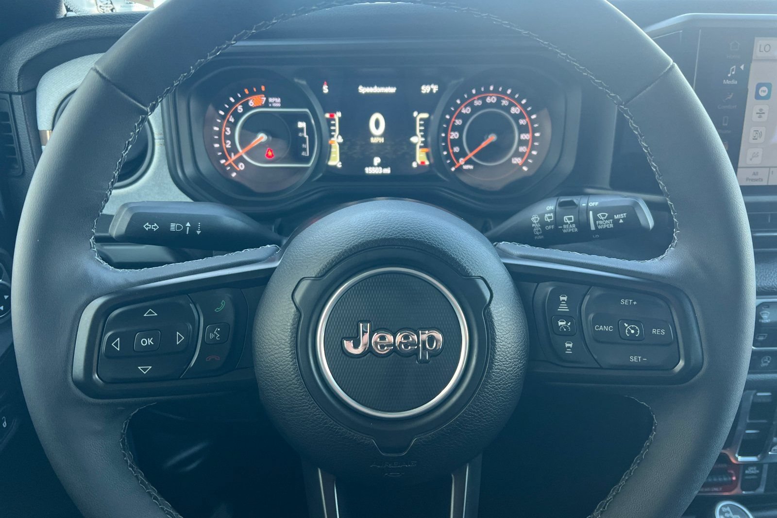 Used 2025 Jeep Wrangler Unlimited Sport AWD/4WD image 24