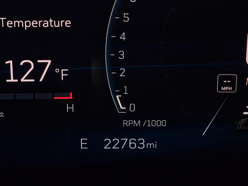 Used 2024 Cadillac XT4 Premium Luxury AWD/4WD image 15