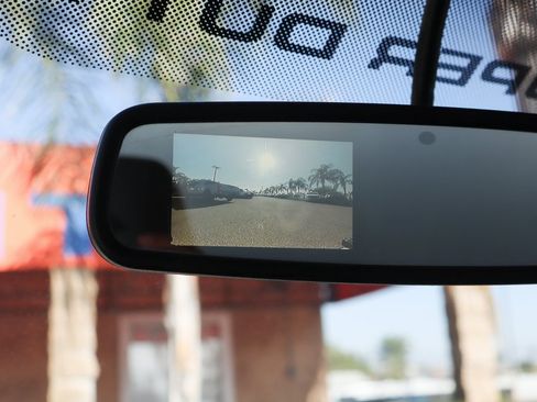 Used 2016 Ford F550 2WD Regular Cab Super Duty image 27