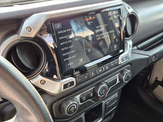 Used 2020 Jeep Gladiator Sport AWD/4WD image 12