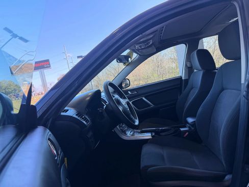 Used 2009 Subaru Legacy 2.5i Special Edition image 8