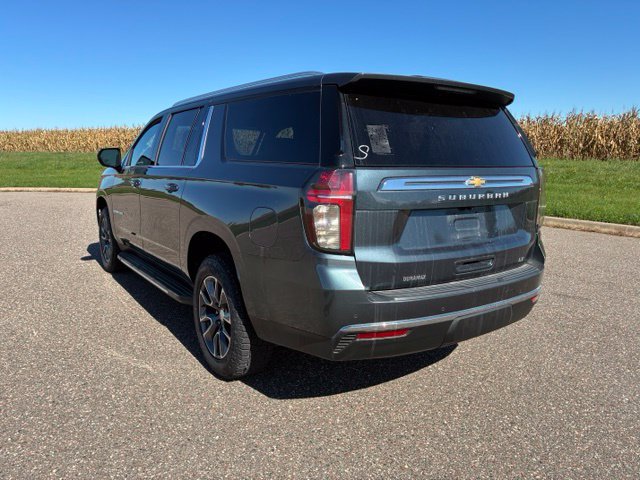 Used 2021 Chevrolet Suburban LT AWD/4WD image 6