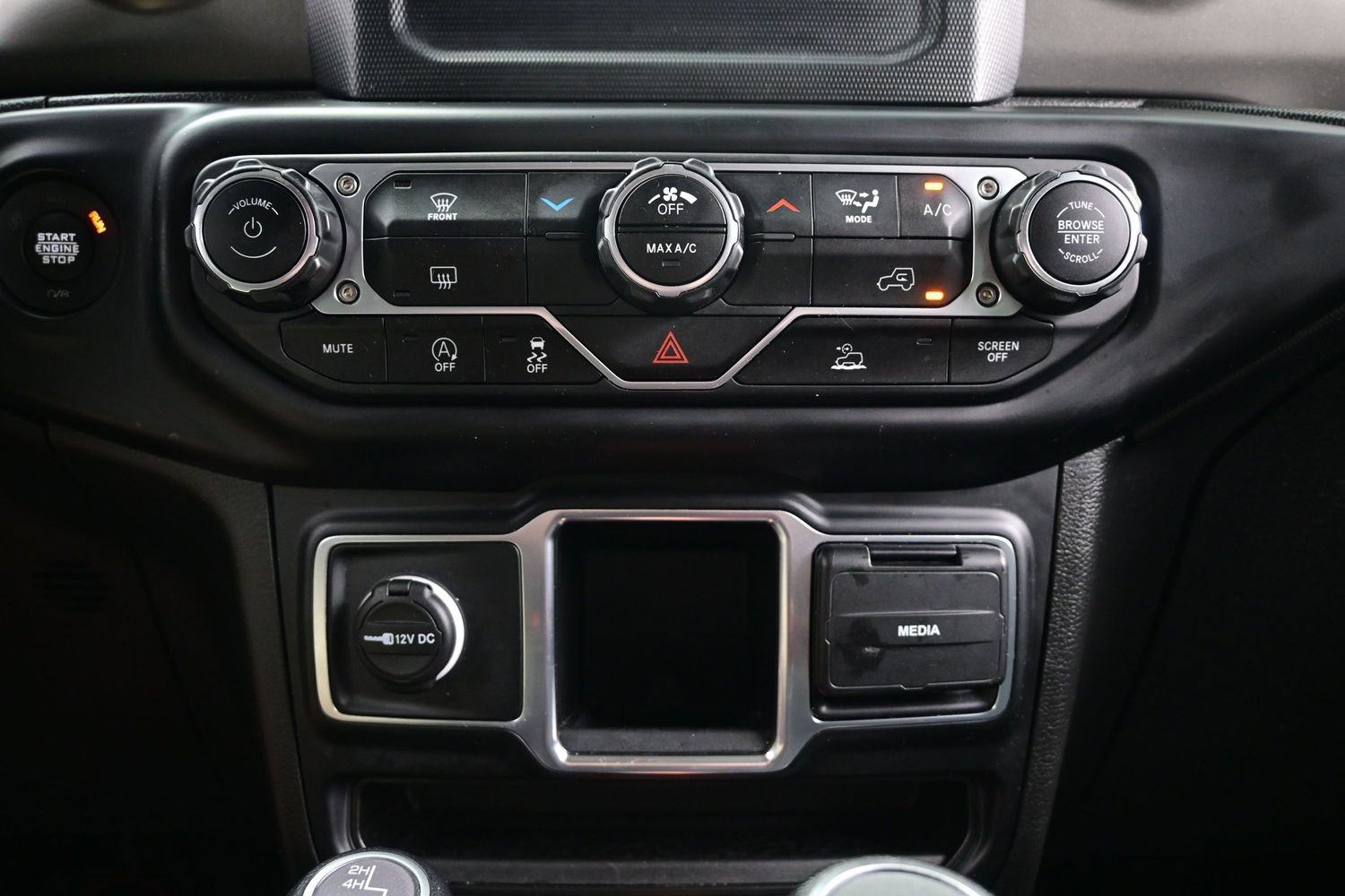 Used 2023 Jeep Wrangler Unlimited Sport AWD/4WD image 21