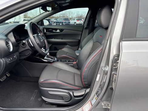 Used 2023 Kia Forte GT image 15