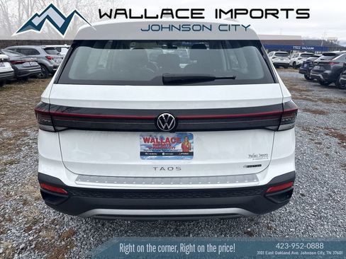 New 2026 Volkswagen Taos S image 5