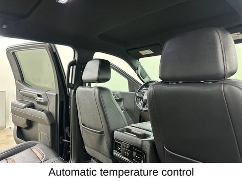 Used 2024 GMC Sierra 1500 AT4 w/ AT4 Premium Package AWD/4WD image 28
