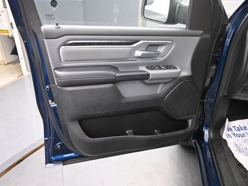 Used 2021 RAM 1500 Big Horn AWD/4WD image 12