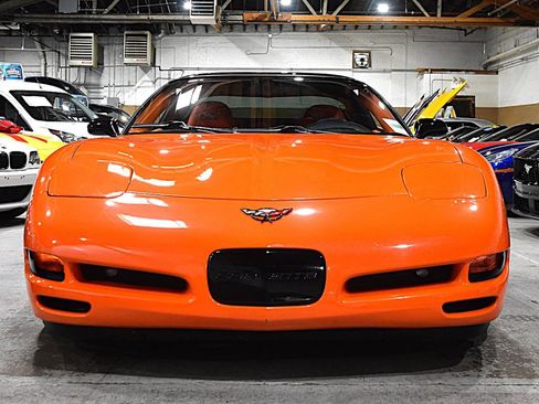Used 2003 Chevrolet Corvette Coupe w/ Preferred Equipment Group image 5