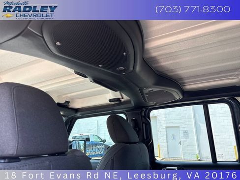 Used 2024 Jeep Wrangler Unlimited Sport AWD/4WD image 23
