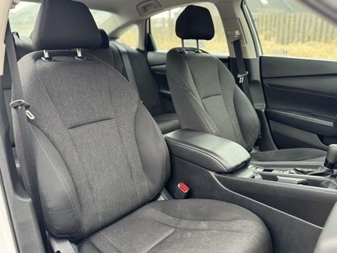 Used 2023 Honda Accord LX image 19