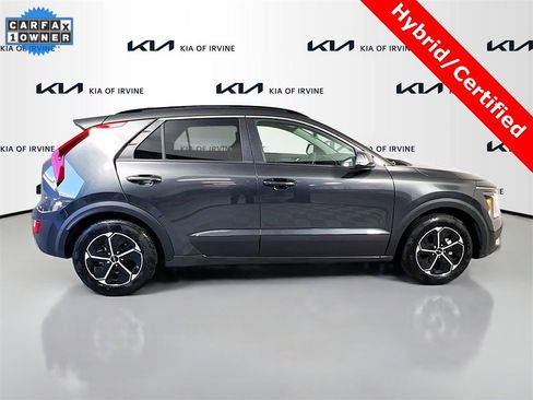 Used 2023 Kia Niro EX image 8