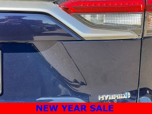 Used 2019 Toyota RAV4 XSE image 28