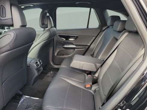Certified 2026 Mercedes-Benz GLC 300 4MATIC image 7