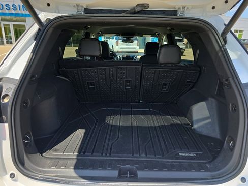 Used 2022 Chevrolet Equinox Premier FWD image 13