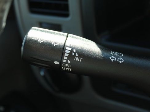 Used 2016 Nissan NV 3500 SL image 33