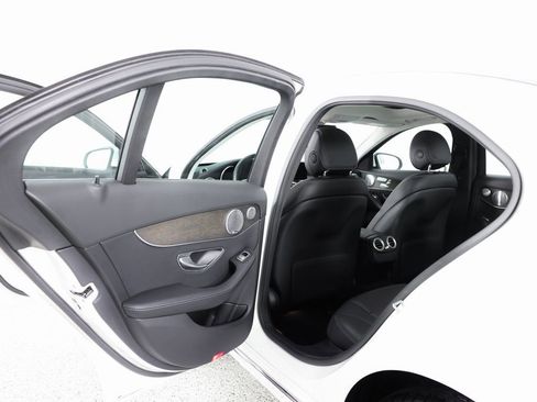 Used 2020 Mercedes-Benz C 300 4MATIC Sedan image 23