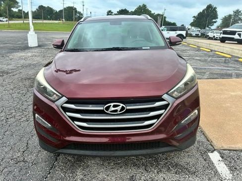 Used 2018 Hyundai Tucson SEL Plus AWD/4WD image 3