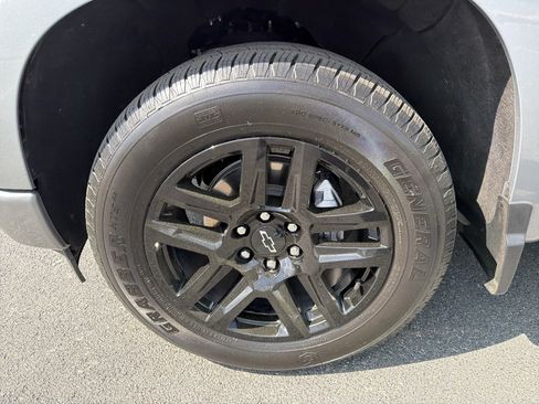 Used 2024 Chevrolet Silverado 1500 Custom w/ LPO, Dark Essentials Package image 11