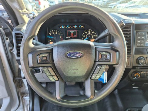 Used 2016 Ford F150 XL w/ Equipment Group 101A Mid AWD/4WD image 17