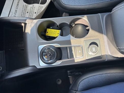 Used 2025 Ford Bronco Sport Outer Banks image 13