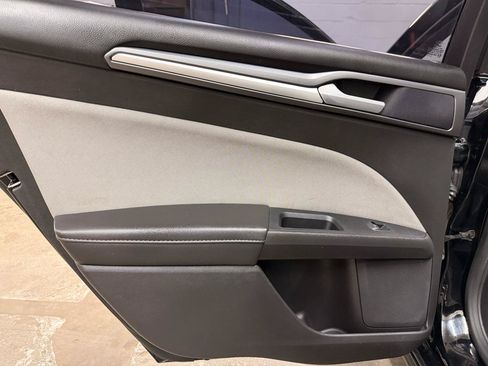 Used 2016 Ford Fusion S w/ Equipment Group 101A FWD image 24