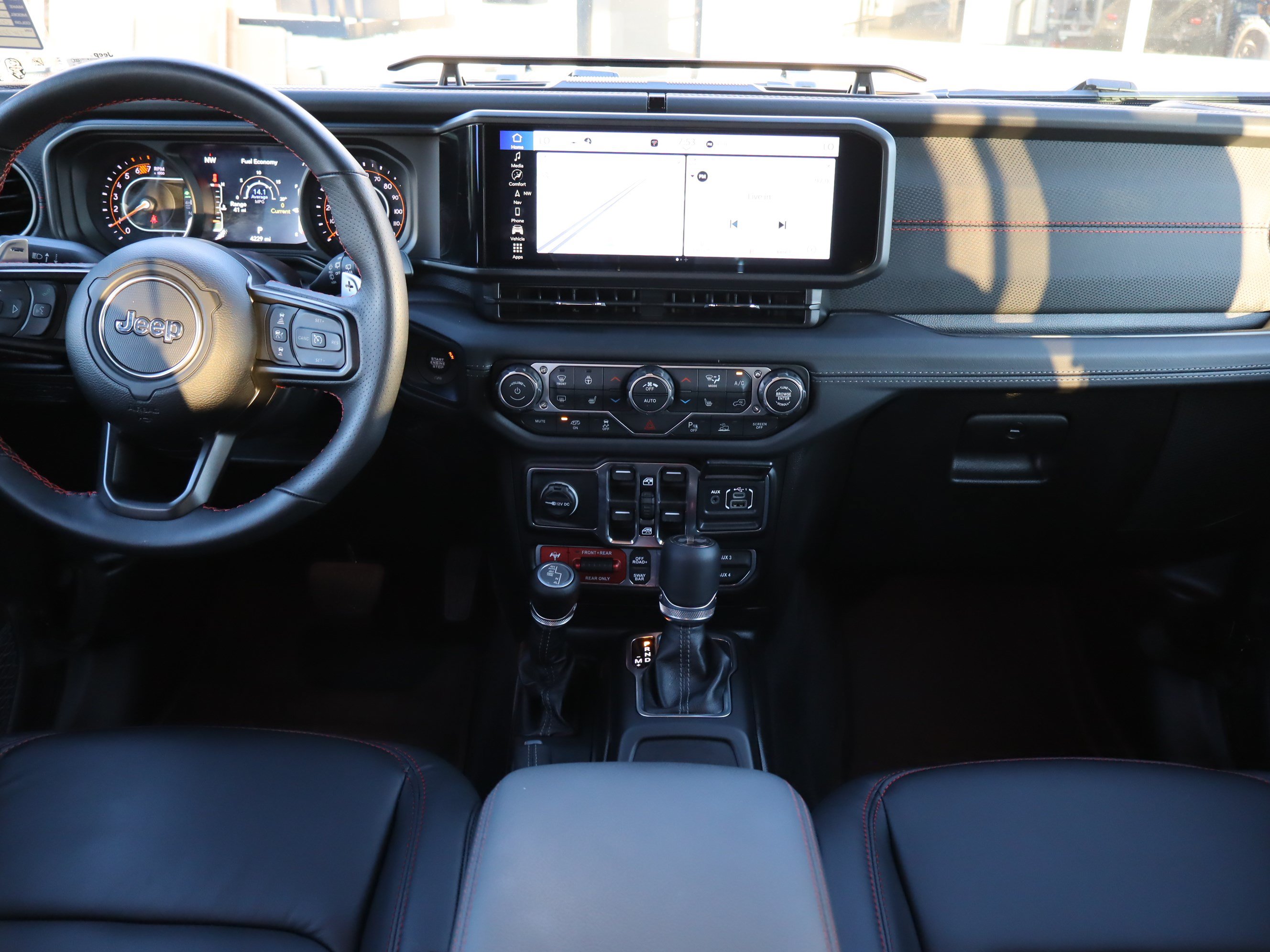 Used 2026 Jeep Wrangler Unlimited Rubicon 392 AWD/4WD image 17