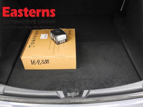 Used 2023 Tesla Model 3 Standard Range image 9