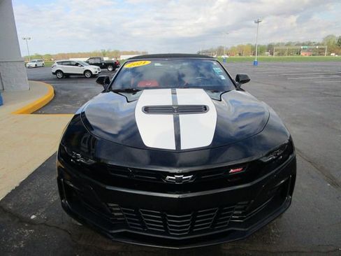 Used 2021 Chevrolet Camaro SS image 8