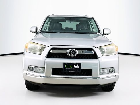 Used 2011 Toyota 4Runner SR5 image 2