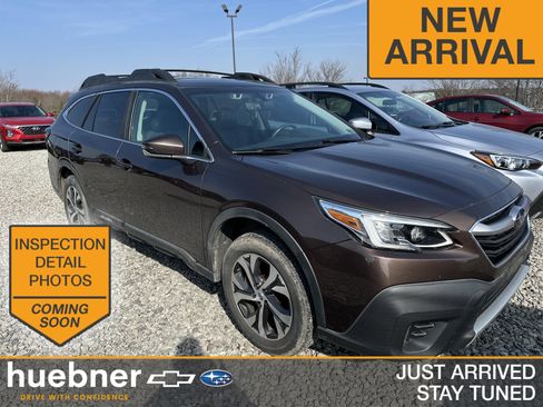 Used 2020 Subaru Outback Limited image 1