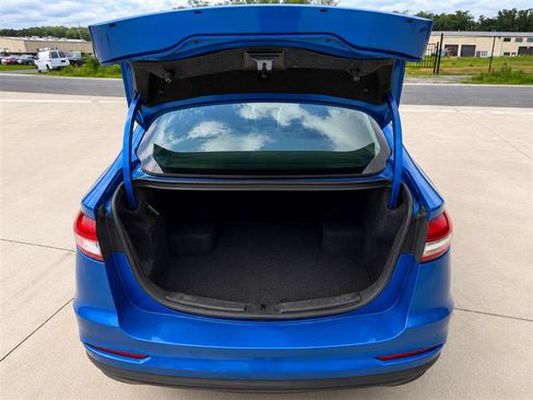 Used 2019 Ford Fusion SE FWD image 10