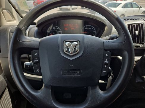 Used 2021 RAM ProMaster 2500 image 12