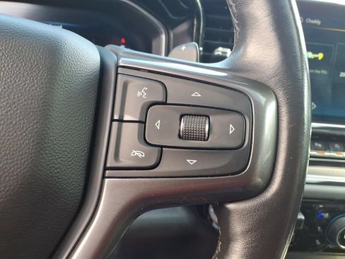 Used 2022 Chevrolet Silverado 1500 ZR2 w/ Technology Package AWD/4WD image 17