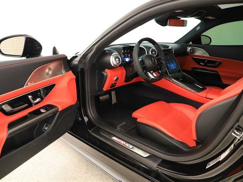 Used 2025 Mercedes-Benz AMG GT 63 image 14