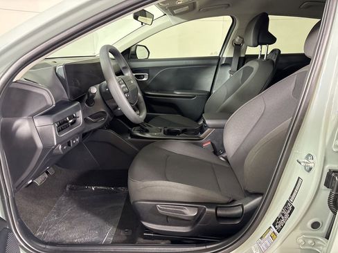 New 2026 Kia K4 LXS image 16