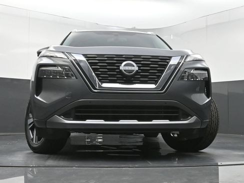 Used 2023 Nissan Rogue SL w/ SL Premium Package FWD image 27