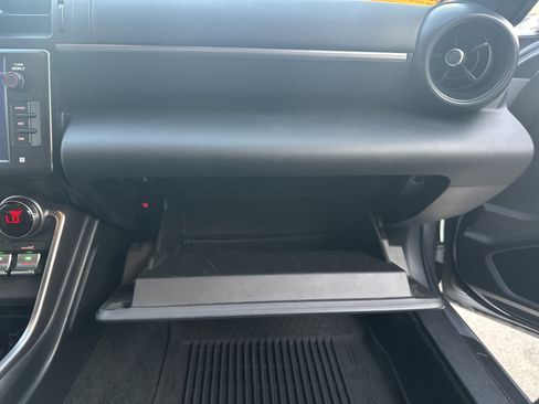 Used 2023 Toyota GR86 w/ ALL Weather Mat Package (TMS) RWD image 26
