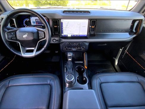 Used 2023 Ford Bronco Badlands AWD/4WD image 14