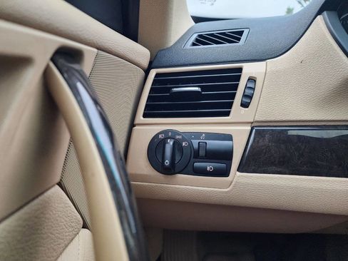 Used 2007 BMW X3 3.0si image 24