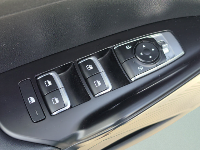 Used 2024 Kia K5 GT-Line w/ GT-Line Premium Package FWD image 28
