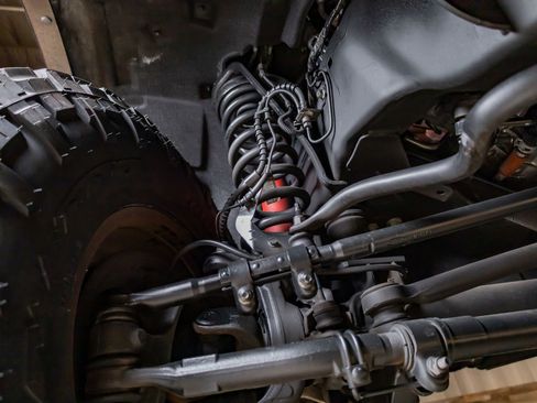 Used 2021 Ford F250 Lariat image 13