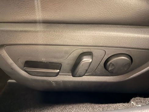 Used 2025 MAZDA CX-50 AWD 2.5 S w/ Premium Plus Pkg image 14